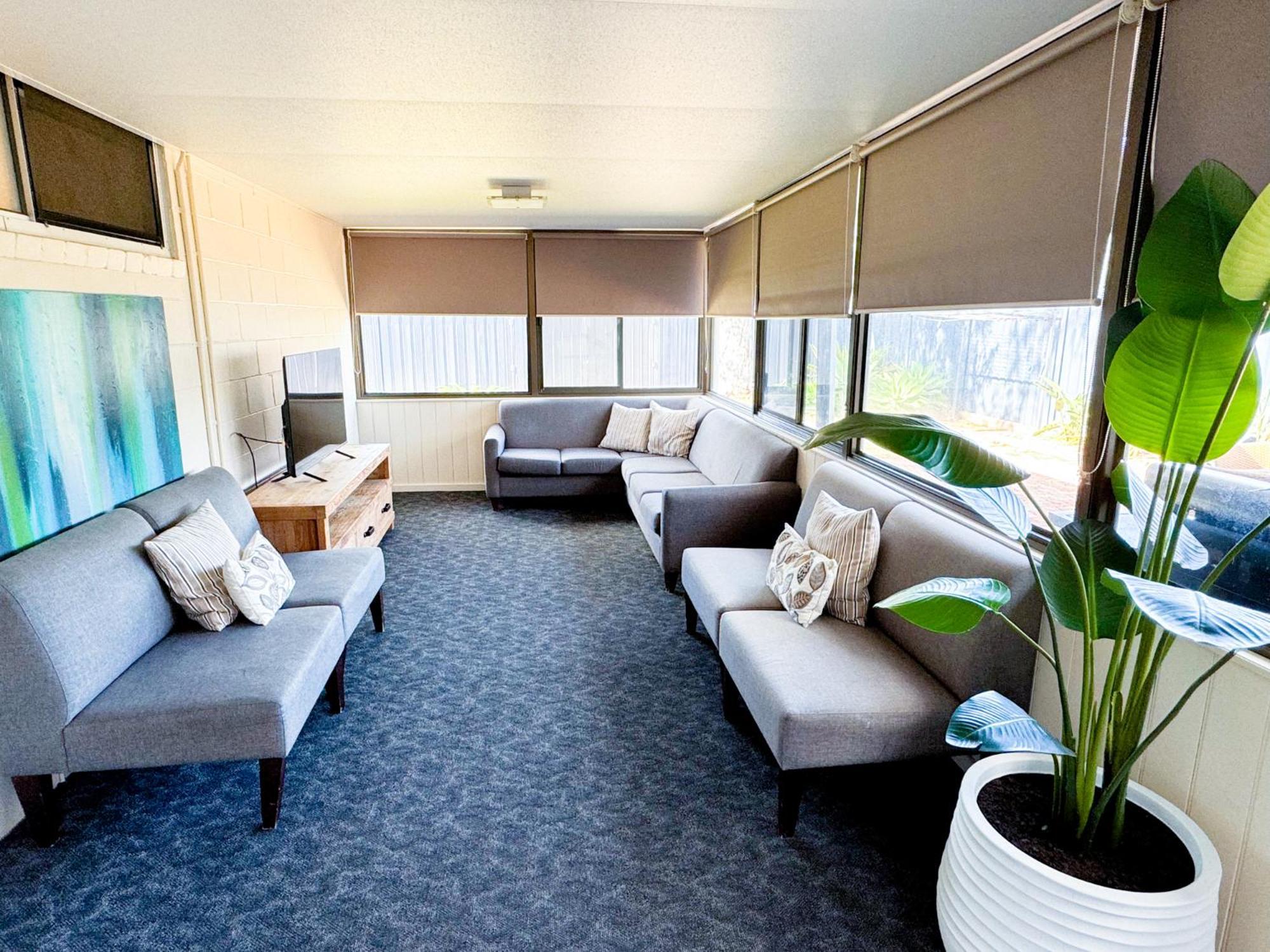 Shoal Bay Holiday Park Экстерьер фото